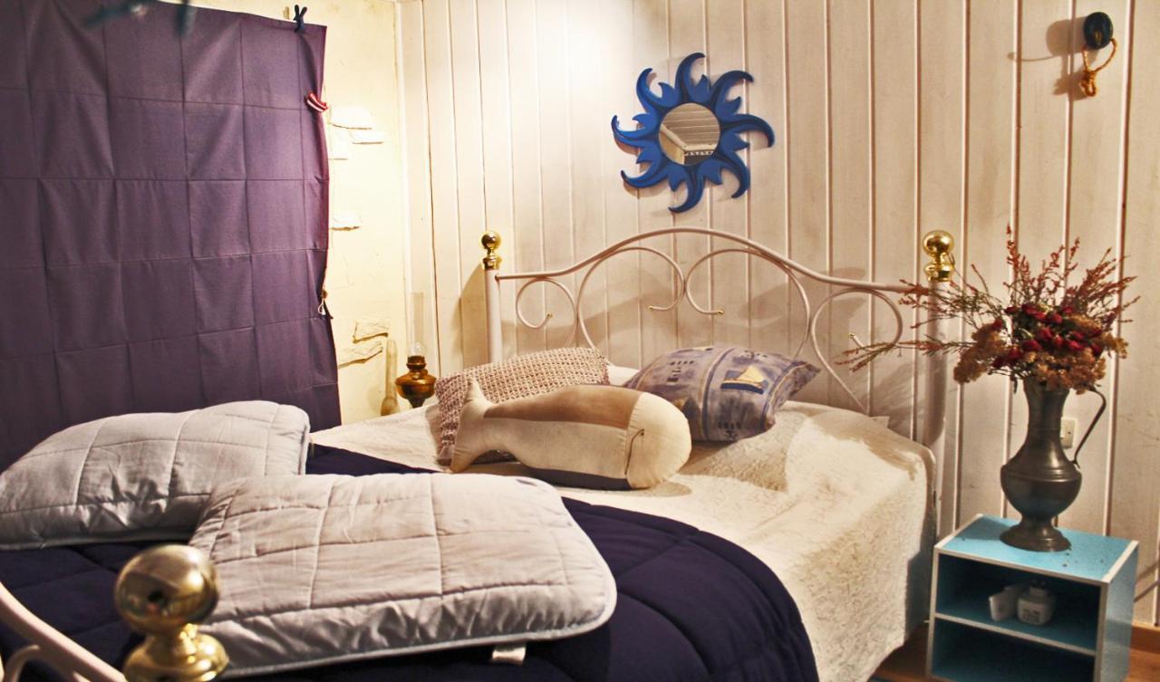 Chez Martine Et Bernard Bed & Breakfast Saint-Vincent-Sterlanges Bagian luar foto