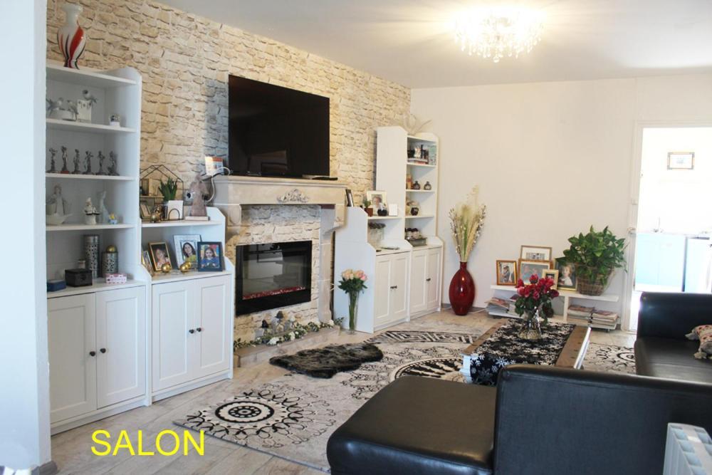 Chez Martine Et Bernard Bed & Breakfast Saint-Vincent-Sterlanges Bagian luar foto